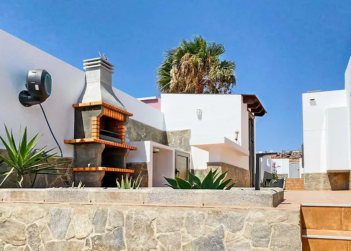 Caleta Blanca *