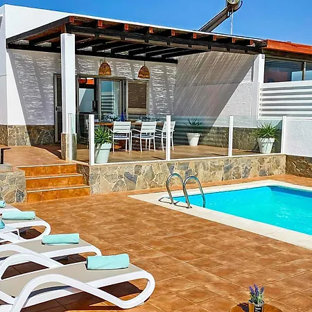 Caleta Blanca Villa *