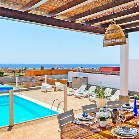 Caleta Blanca Villa *